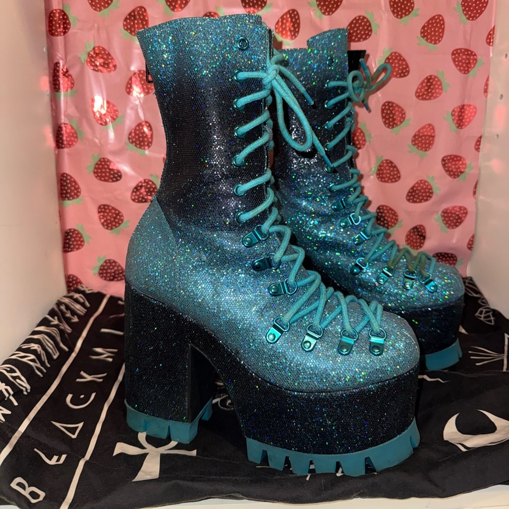 RARE HTF DOLLS KILL CLUB EXX BLUE SPARKLE PLATFORM TRAITOR BOOTS SIZE 9 - Picture 3 of 14